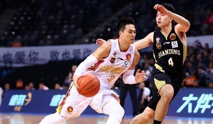 广东八二站资料简介,专家解说解释定义_UUX57.540幽雅版