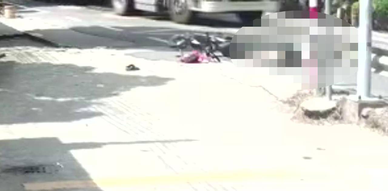 番禺最新交通事故概述及现场情况报道