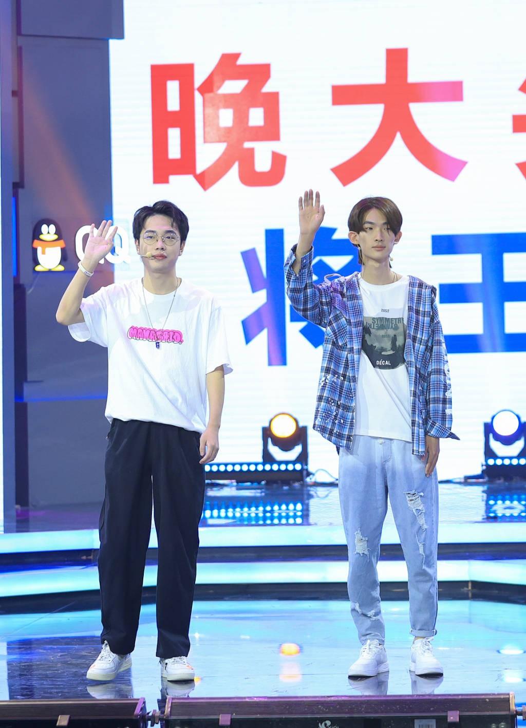 射手男的星光日常,明星友情之旅的温馨篇章