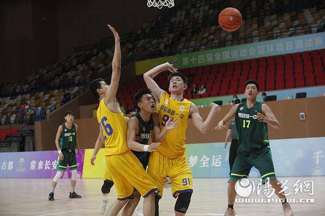 篮球热血激战,赛场上的荣耀与拼搏