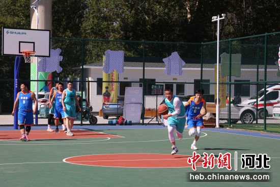 篮球热血激战,赛场上的荣耀与拼搏