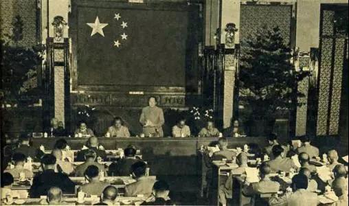 最新版中华人民共和国宪法，科技与生活共融的宪法新篇章