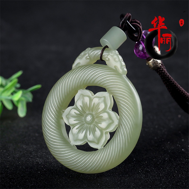 新款玉饰,自信与成就感的闪耀之选