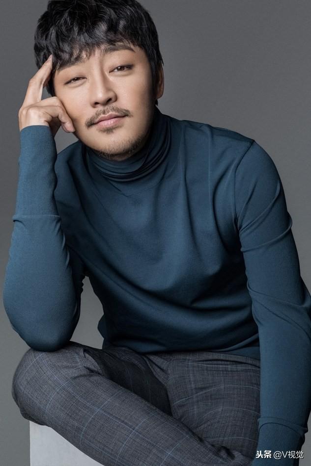 演艺界生命力与价值探讨,活着的演员的力量与影响